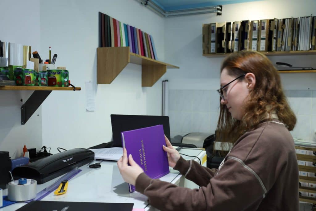 Miękka oprawa pracy dyplomowej